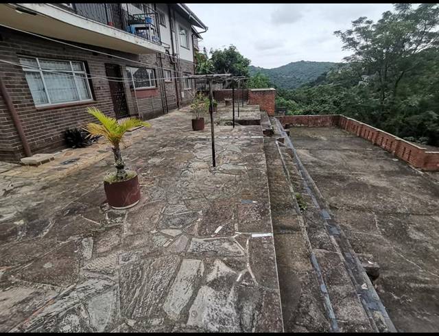 2 BEDROOM PROPERTY TO RENT IN RESERVOIR HILLS